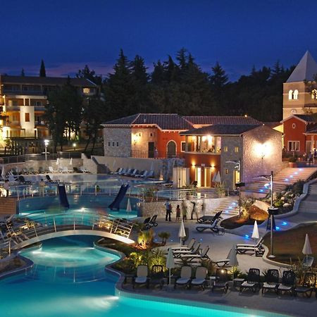 אומאג Hotel Garden Istra Plava Laguna מראה חיצוני תמונה