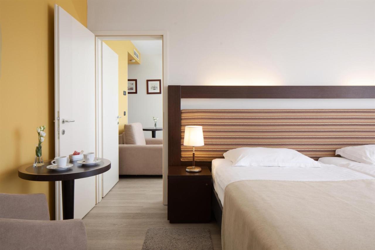 אומאג Hotel Garden Istra Plava Laguna מראה חיצוני תמונה