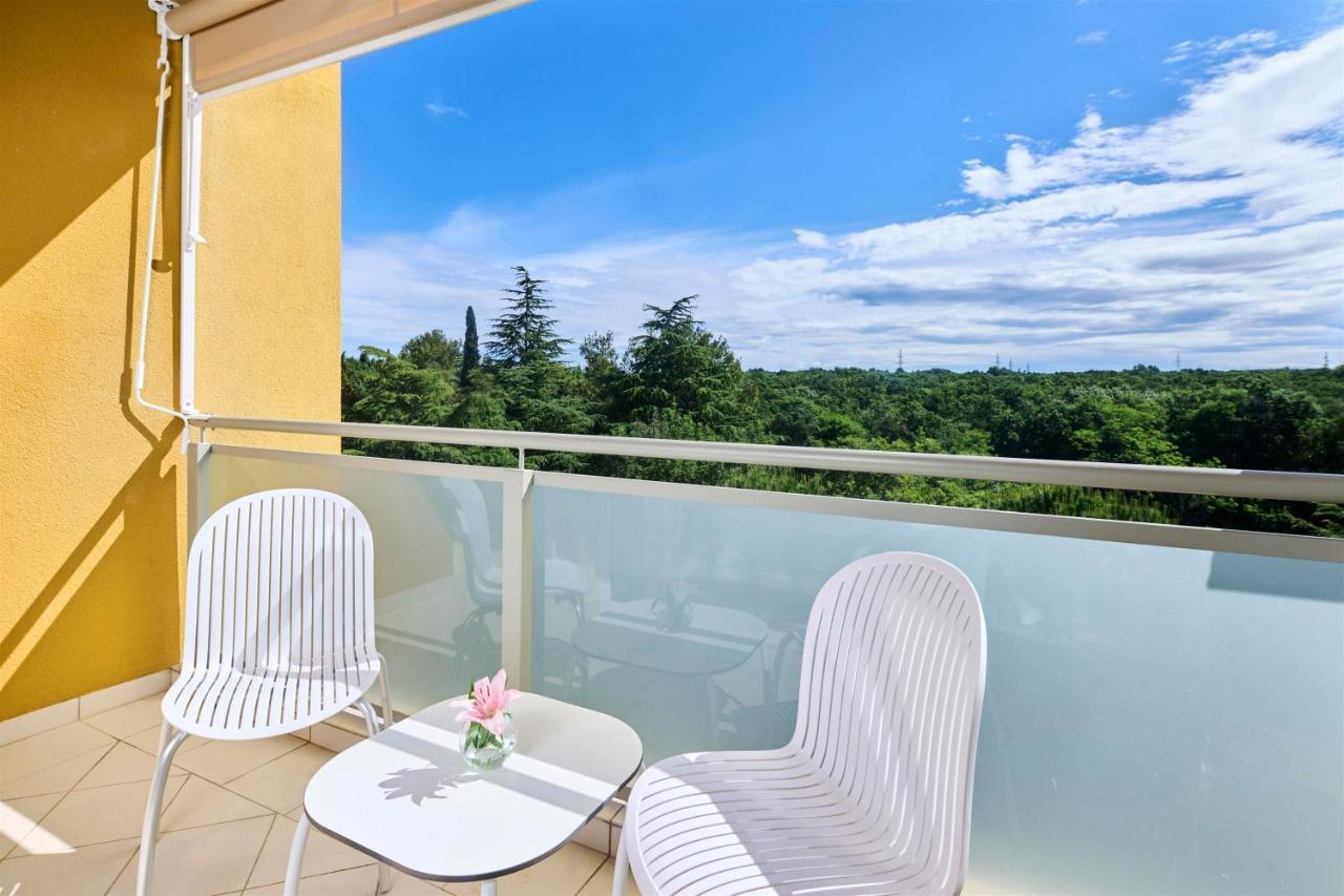 אומאג Hotel Garden Istra Plava Laguna מראה חיצוני תמונה