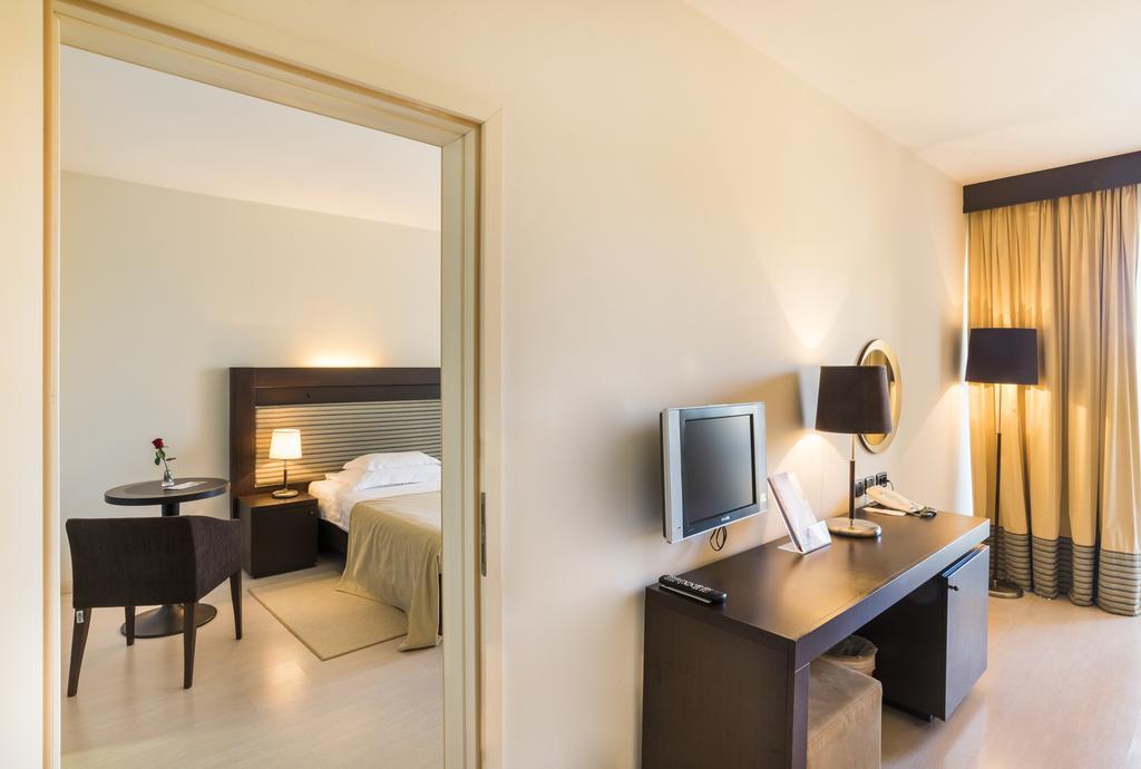 אומאג Hotel Garden Istra Plava Laguna מראה חיצוני תמונה